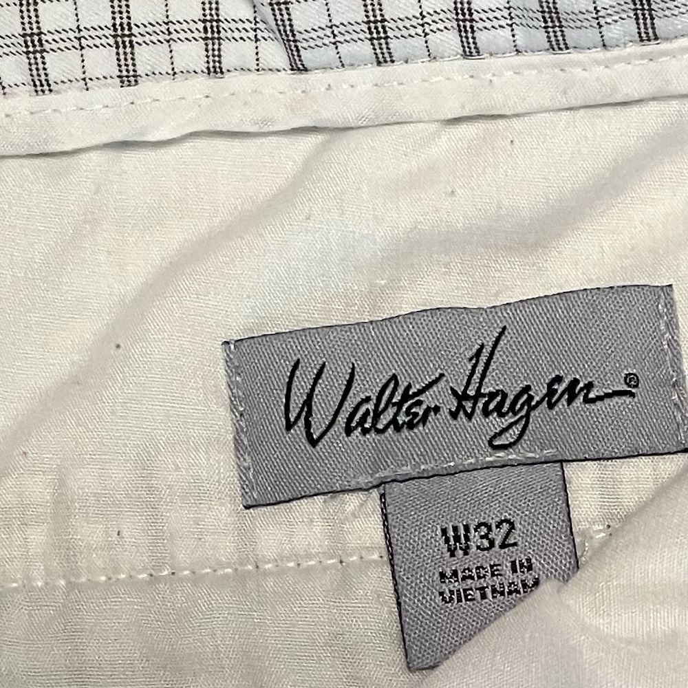 Walter Hagen/men’s green & white pinstripe shorts, W32 - Picture 2 of 3